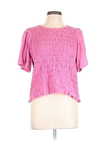 Old Navy Short Sleeve T-Shirt (view 1)