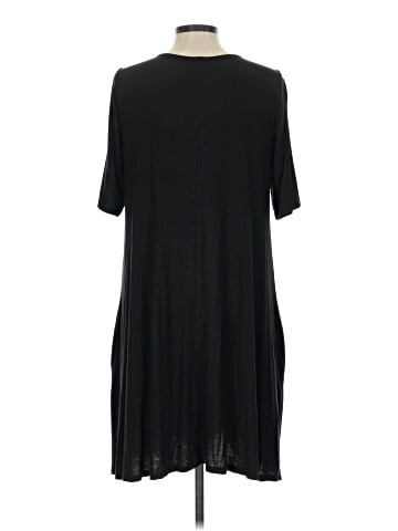 Agnes & Dora Casual Dress (view 2)