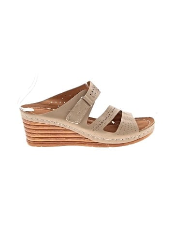 Unbranded Wedges (view 1)