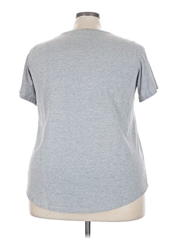 Nike Short Sleeve T-Shirt (view 2)