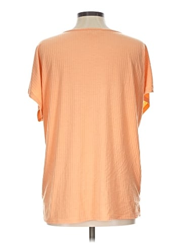Ann Taylor LOFT Outlet Short Sleeve T-Shirt (view 2)