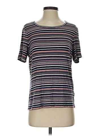 Jaclyn Smith Short Sleeve T-Shirt (view 1)