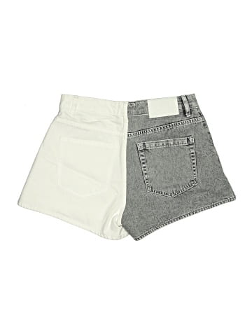 Bershka Shorts (view 2)