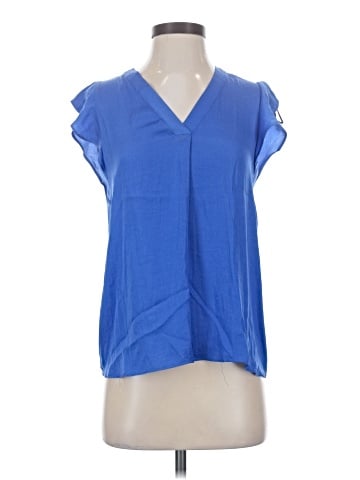 Cupcakes & Cashmere Sleeveless T-Shirt (view 1)