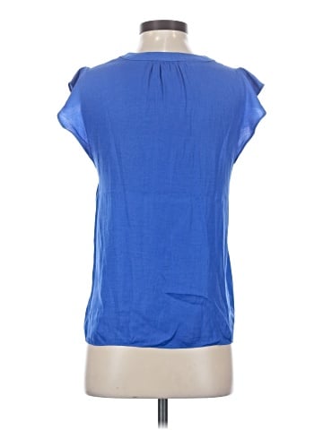 Cupcakes & Cashmere Sleeveless T-Shirt (view 2)