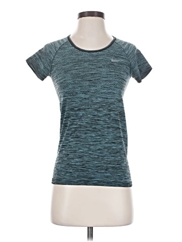 Nike Active T-Shirt (view 1)
