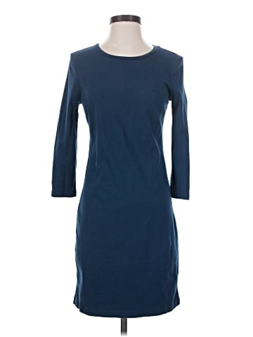 Old Navy Casual Dress (view 1)