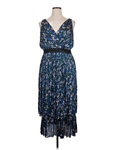 Banana Republic Cocktail Dress (view 1)