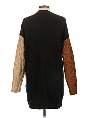 Blu Pepper Pullover Sweater (view 2)