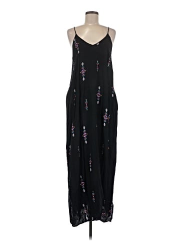 Xhilaration Casual Dress (view 1)