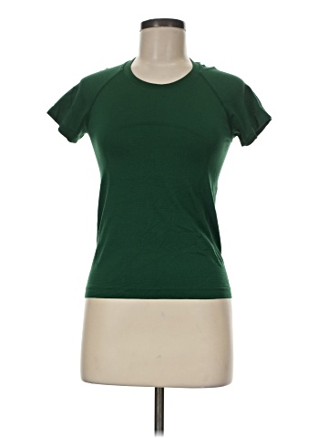 Lululemon Athletica Short Sleeve T-Shirt (view 1)