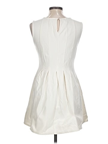 Monteau Casual Dress (view 2)