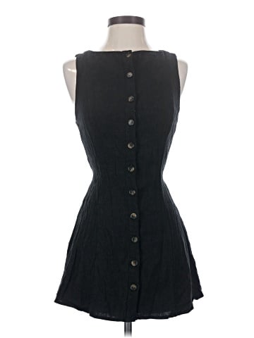 Princess Polly Sleeveless Button-Down Shirt (view 1)
