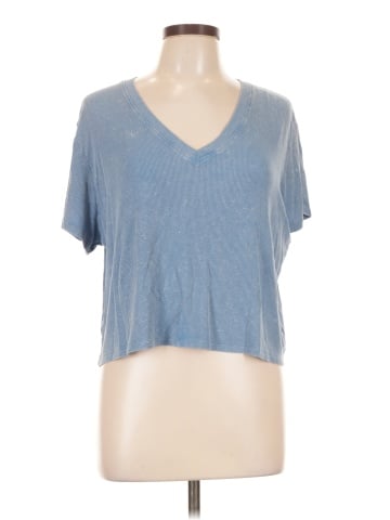 American Eagle Outfitters Short Sleeve T-Shirt (view 1)