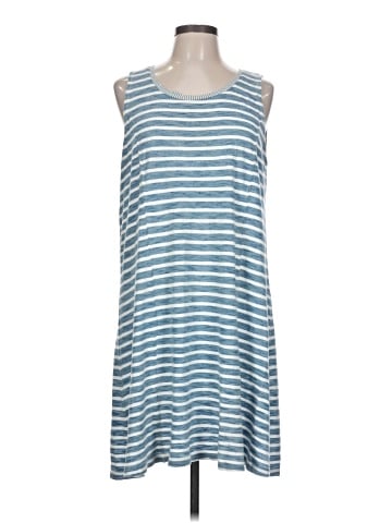 Jane and Delancey Casual Dress (view 1)