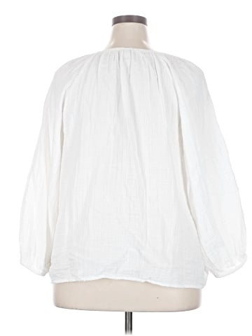 Old Navy 3/4 Sleeve Blouse (view 2)