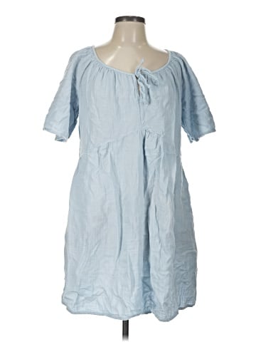 Old Navy Casual Dress (view 1)