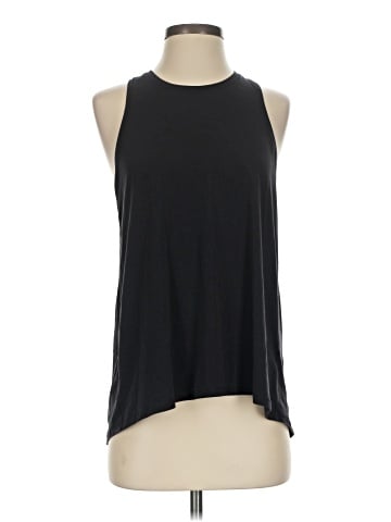 Gap Fit Sleeveless T-Shirt (view 1)