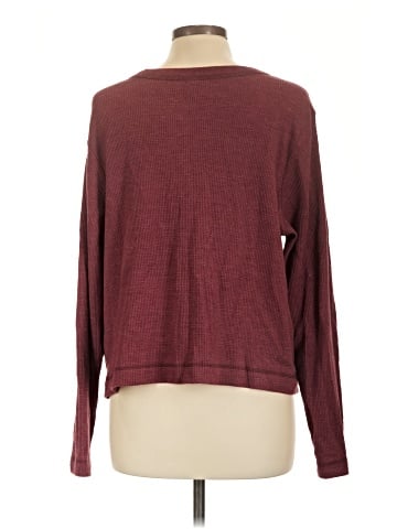 Old Navy Long Sleeve T-Shirt (view 2)