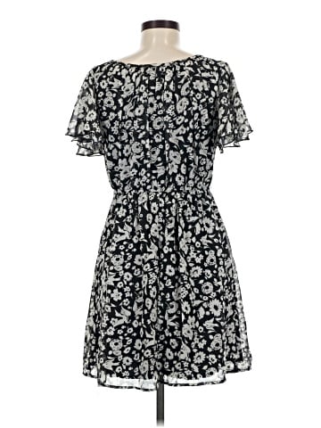 Fishbowl Clothing Casual Dress (view 2)