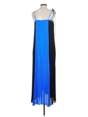 Banana Republic Casual Dress (view 2)