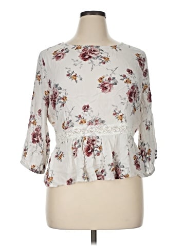 ABound 3/4 Sleeve Blouse (view 1)
