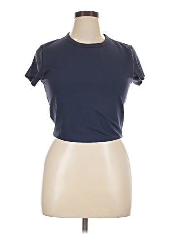 Uniqlo Short Sleeve T-Shirt (view 1)