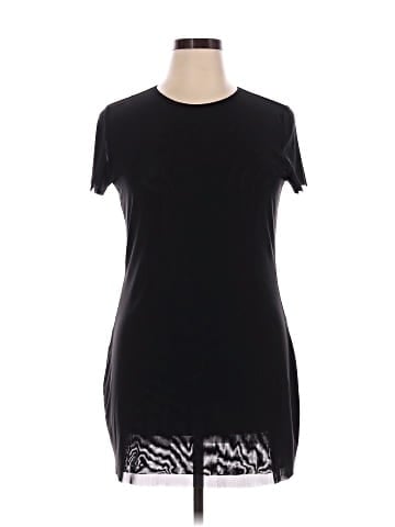Victoria's Secret Casual Dress (view 1)