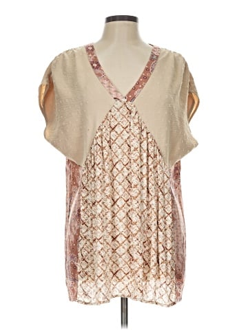 Gimmicks Kimono (view 1)