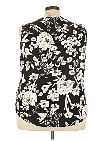 Roz & Ali Sleeveless Blouse (view 2)