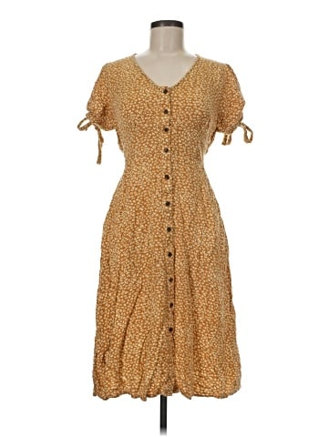 Universal Thread Casual Dress (view 1)