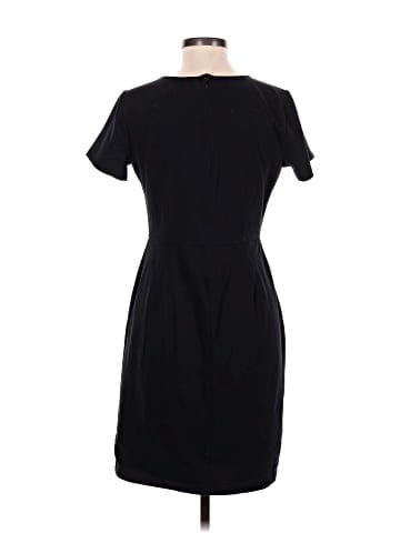 Old Navy Casual Dress (view 2)