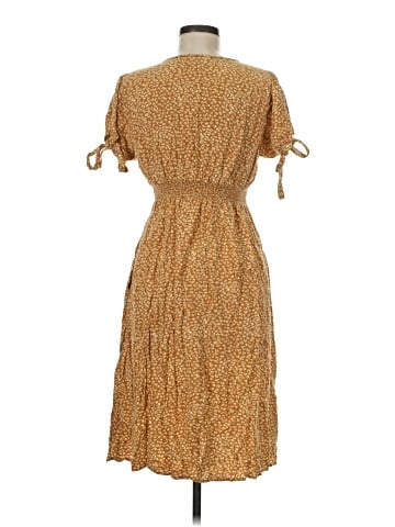 Universal Thread Casual Dress (view 2)