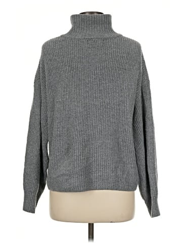 Old Navy Turtleneck Sweater (view 2)