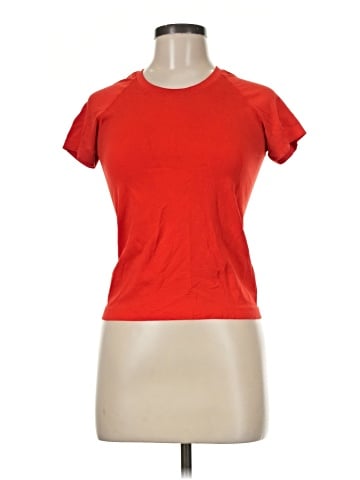 Lululemon Athletica Short Sleeve T-Shirt (view 1)