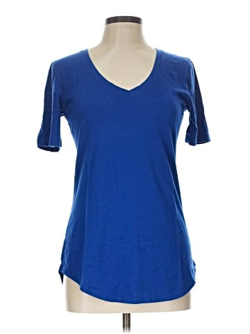 Victoria's Secret Short Sleeve T-Shirt (view 1)