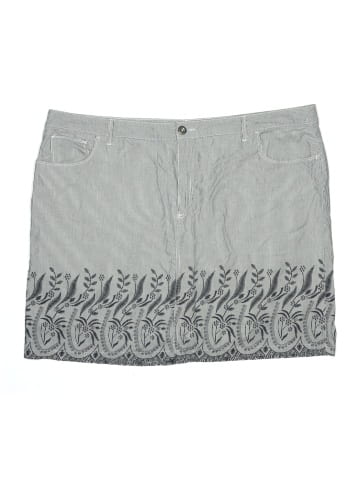 Croft & Barrow Skort (view 1)