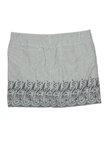 Croft & Barrow Skort (view 2)