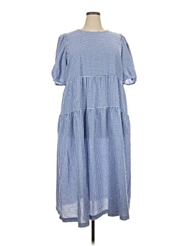 Old Navy Casual Dress (view 1)