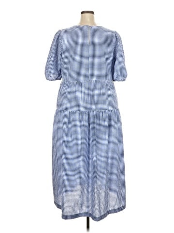 Old Navy Casual Dress (view 2)