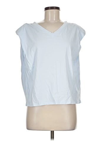 Babaton Sleeveless T-Shirt (view 1)