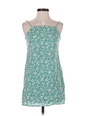 American Eagle Outfitters Casual Dress (view 1)