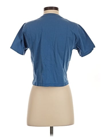 Uniqlo Short Sleeve T-Shirt (view 2)