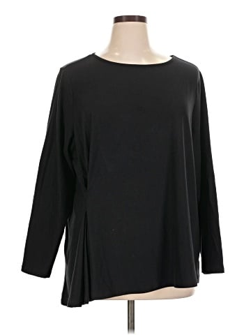Elizabeth & Clarke 3/4 Sleeve Top (view 1)