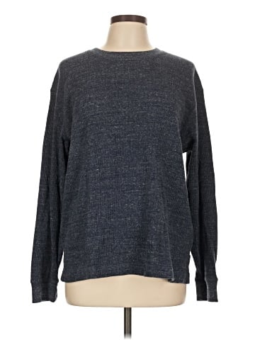 American Eagle Outfitters Pullover Sweater (view 1)