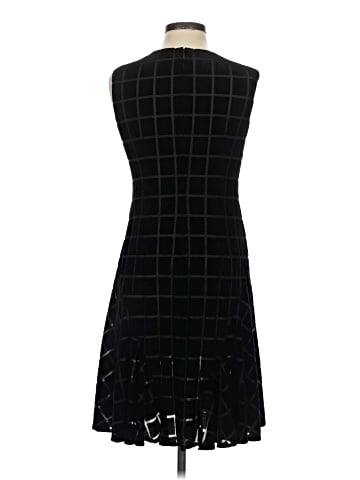 Donna Morgan Cocktail Dress (view 2)