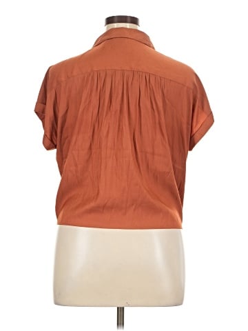 Rose + Olive Short Sleeve Blouse (view 2)