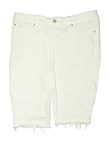 Gap Shorts (view 1)
