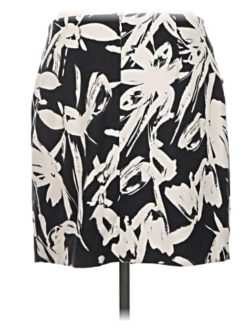 Banana Republic Factory Store Casual Skirt (view 2)