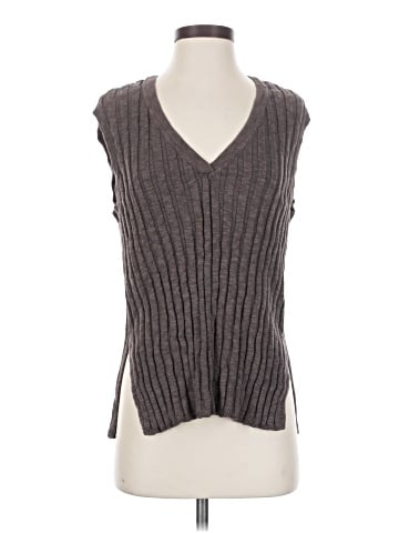 FP BEACH Sweater Vest (view 1)
